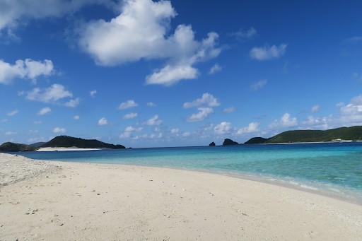 安慶名敷島（あげなしくじま）のきれいな景色 