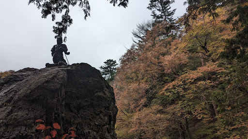 御岳山天狗岩